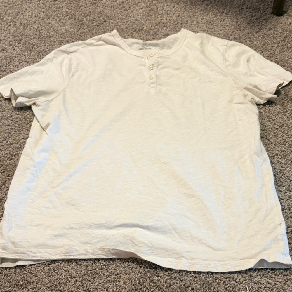 Goodfellow & Co Men's Short-Sleeve Henley Shirt in White